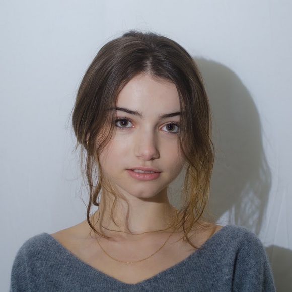 Meet your Posher, Katherine - Picture 1 of 1